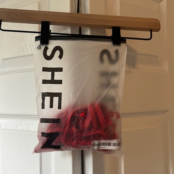 Shein 3D lace lingerie set - Picture 2 of 8